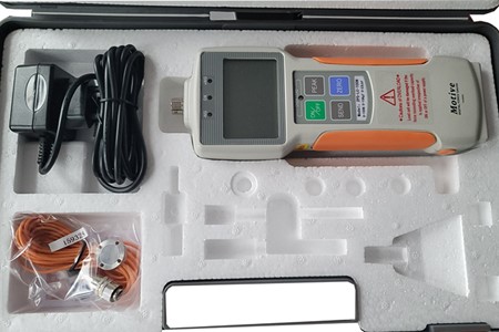 鉑電機(jī)器人采購一諾Motive品牌推拉力計(jì)用于壓縮力的測試